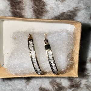 14k Gold Diamond Hoop Earrings